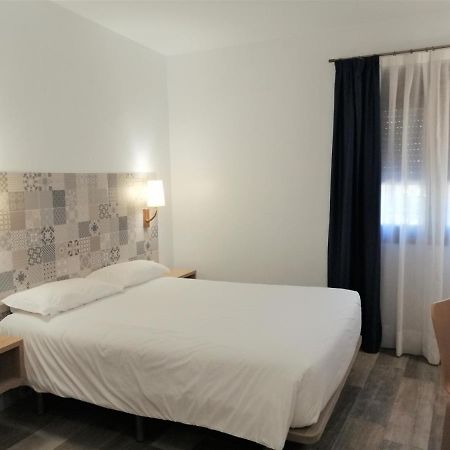 Hostal Restaurante Villa De Brihuega Eksteriør billede