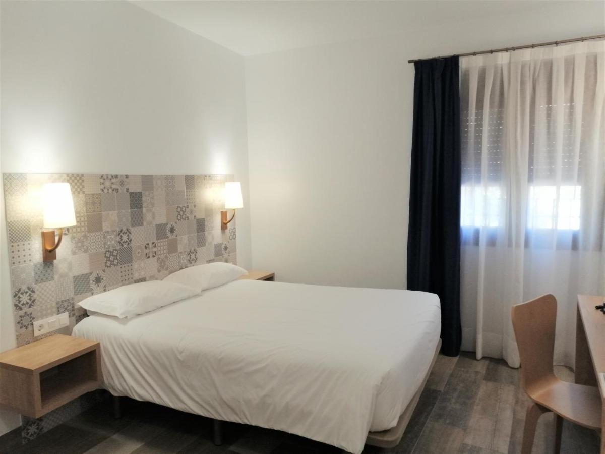 Hostal Restaurante Villa De Brihuega Eksteriør billede